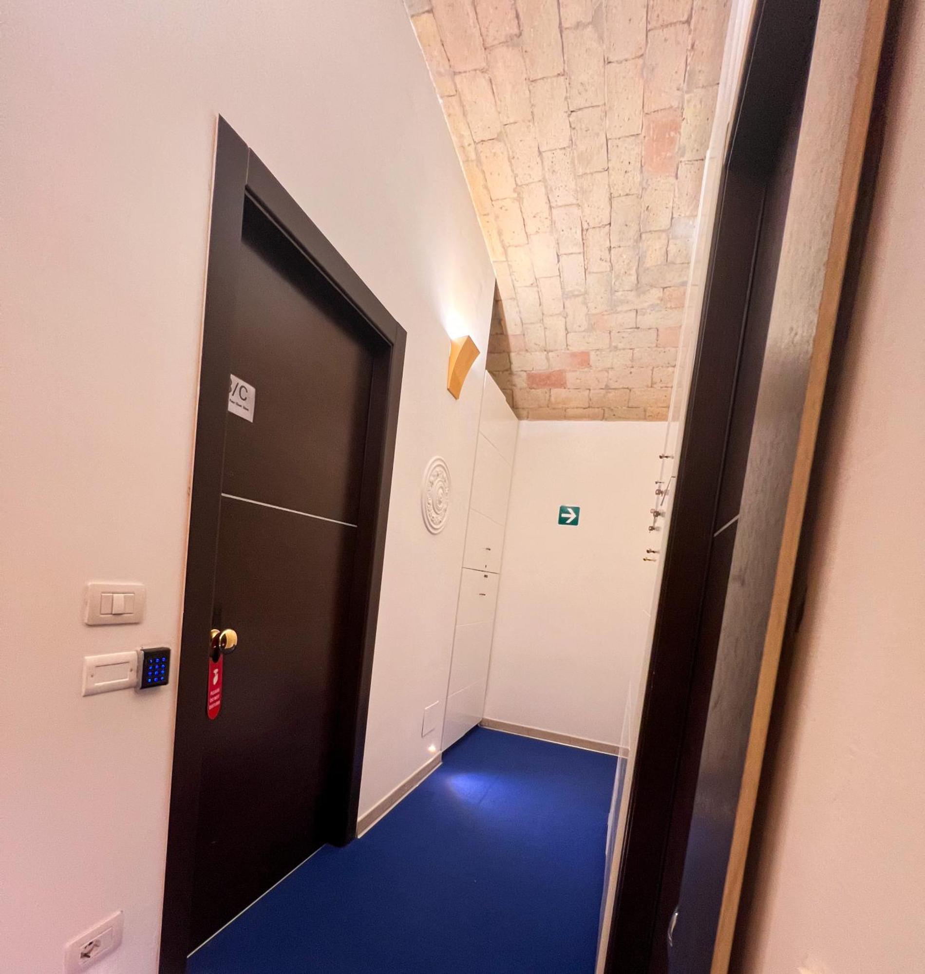 Отель Saint Peter Loft Рим Экстерьер фото