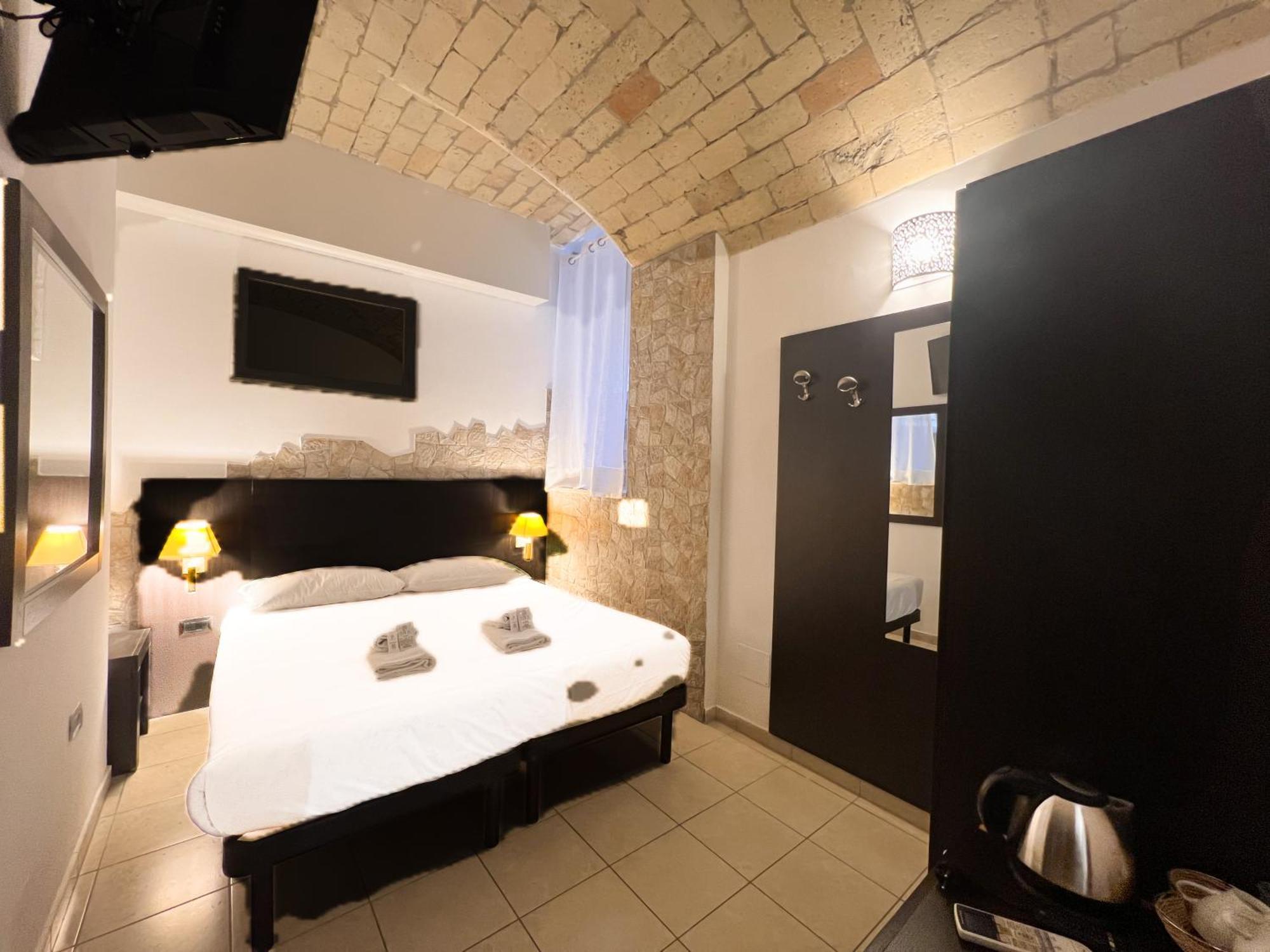 Отель Saint Peter Loft Рим Экстерьер фото
